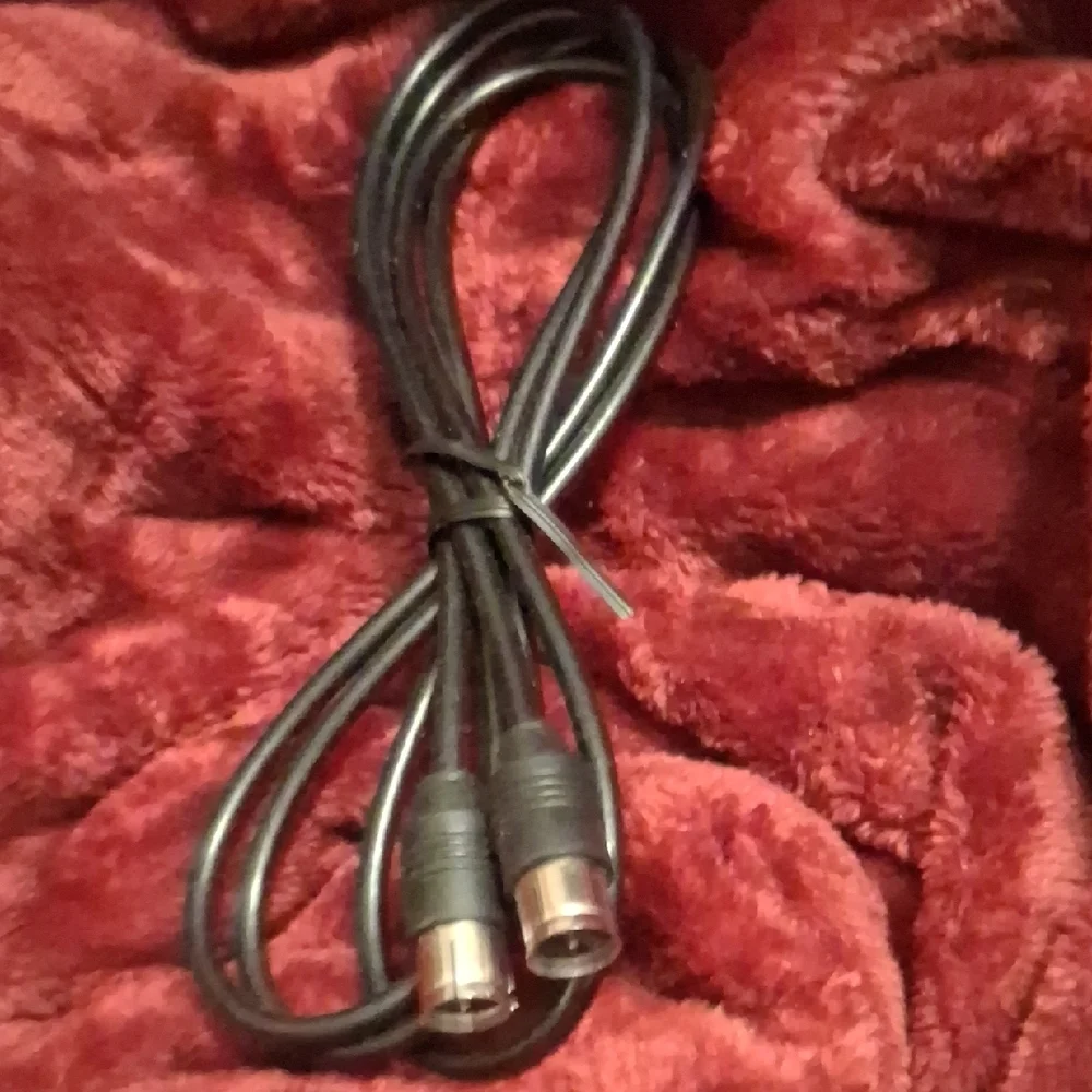 Black Audio Cable for VR/AR Accessories